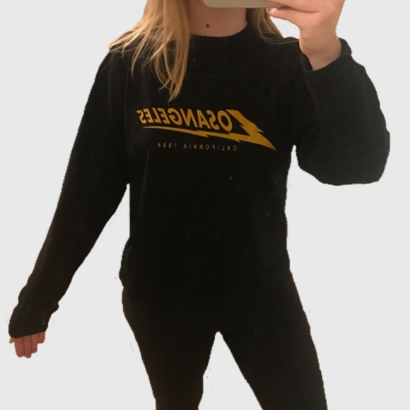 Brandy Melville Sweaters - Brandy Melville Los Angeles LA Black Shirt